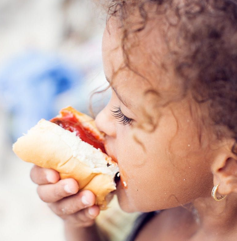 yum yum hotdogs.